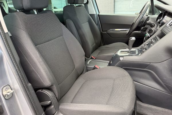 Peugeot 5008 03-PS-64-8