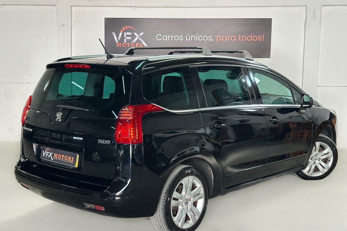 Peugeot 5008 1.6 hdi 63-IR-92-12