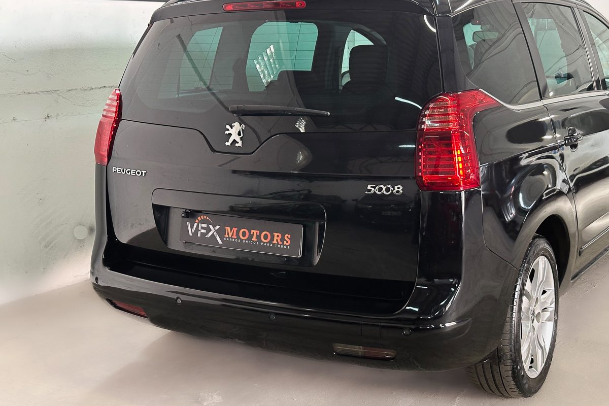 Peugeot 5008 1.6 hdi 63-IR-92-19