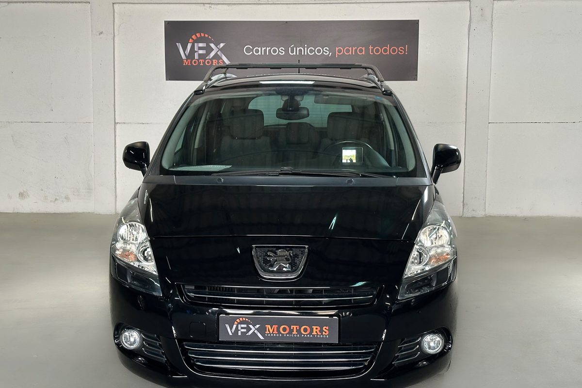 Peugeot 5008 1.6 hdi 63-IR-92-35