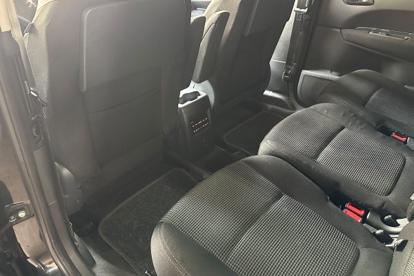 Peugeot 5008 1.6 hdi 63-IR-92-36