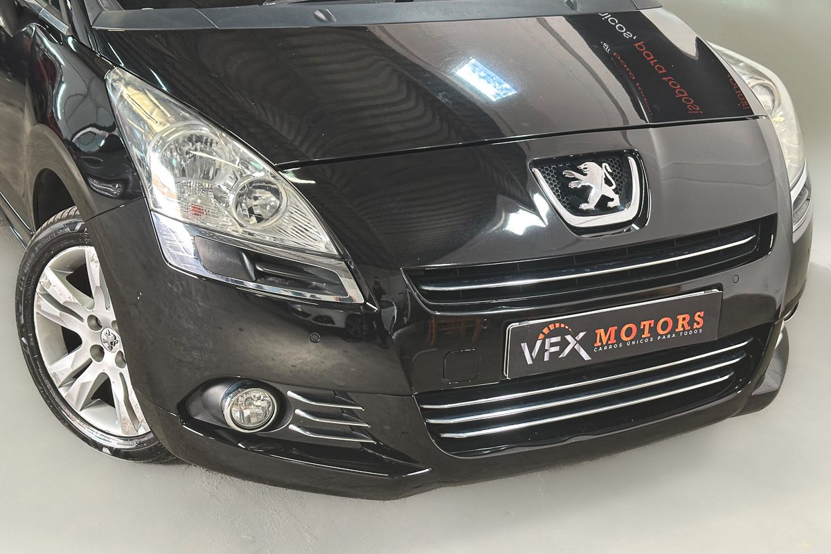 Peugeot 5008 1.6 hdi 63-IR-92-4