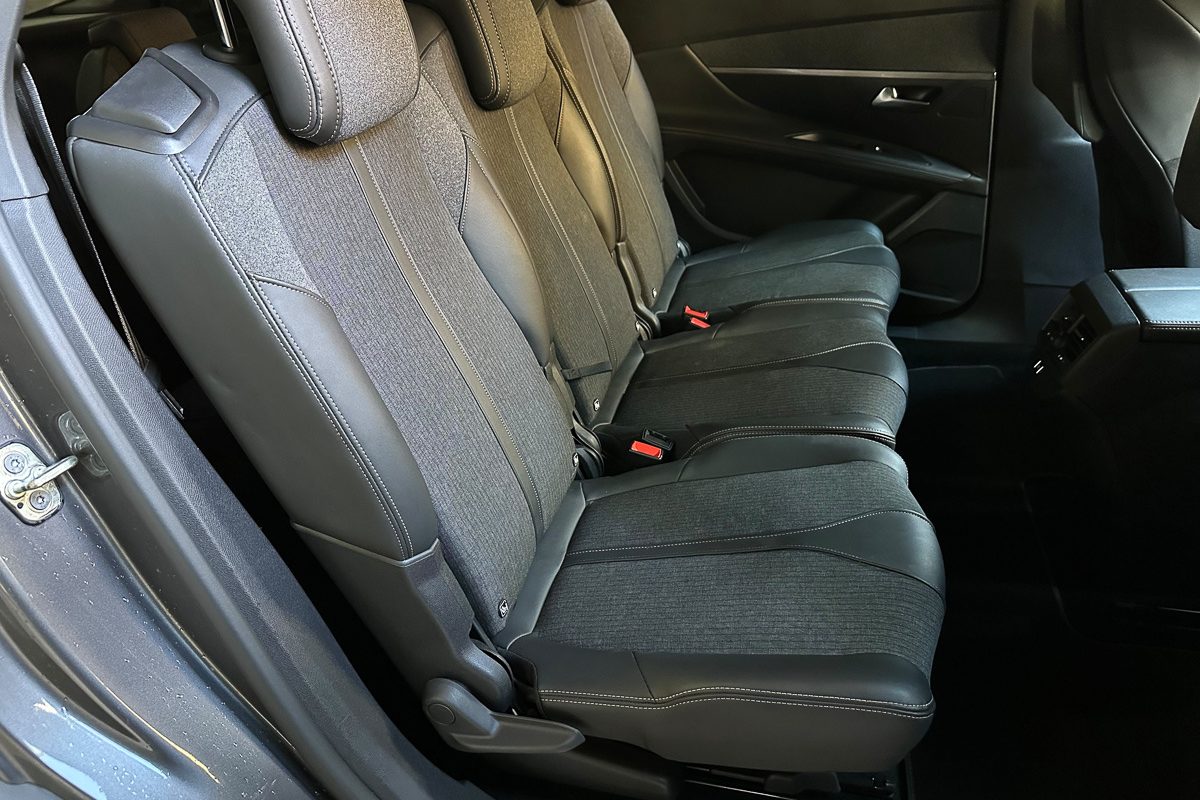 Peugeot 5008 22-ZI-52-20