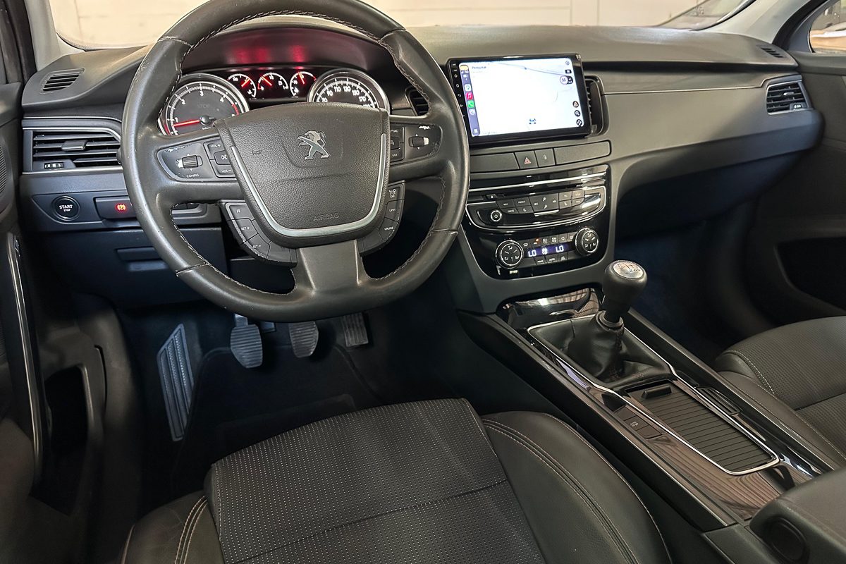 Peugeot 508 05-QT-19-26