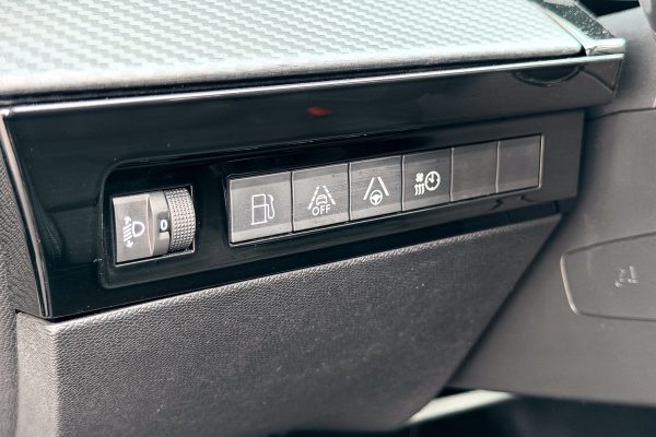 Peugeot 508 sw Hybrid-14