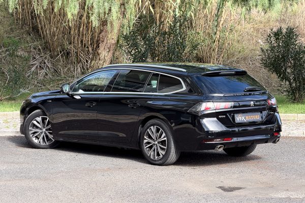 Peugeot 508 sw Hybrid-19