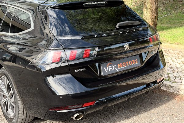 Peugeot 508 sw Hybrid-27