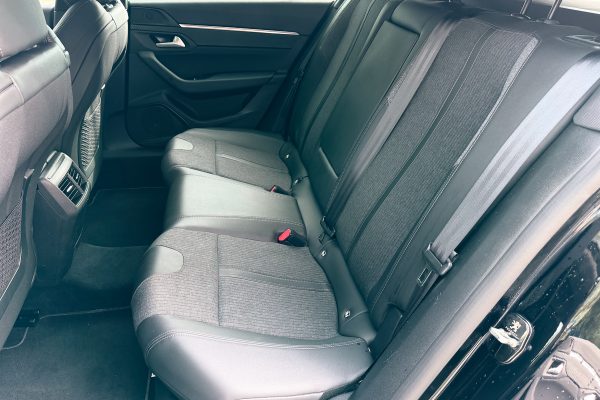 Peugeot 508 sw Hybrid-6