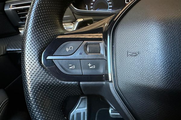 Peugeot 508 sw gt Hybrid -32