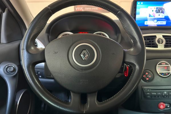 RENAULT CLIO SW 09-JQ-07-21