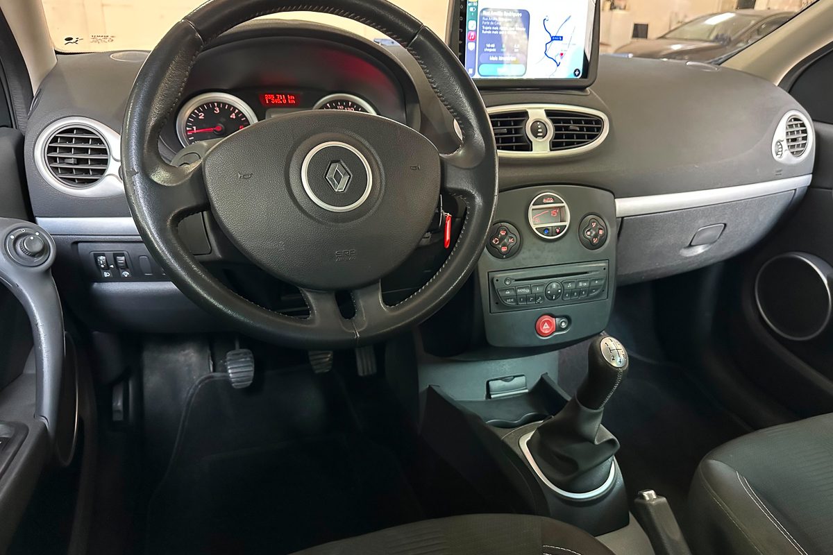 RENAULT CLIO SW 09-JQ-07-24