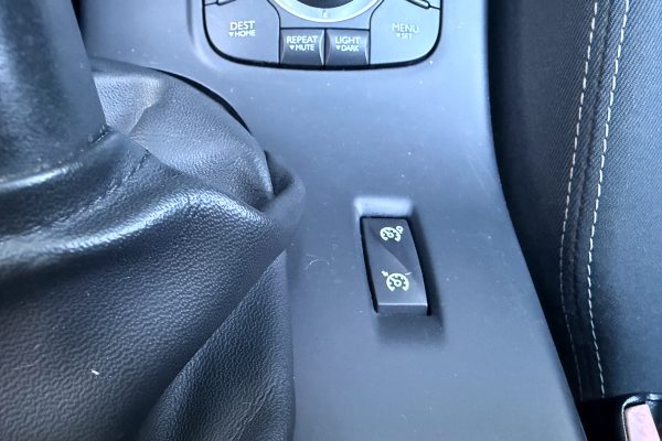 Renault MEgane 32-LO-63-11