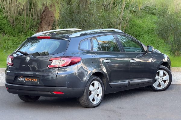 Renault MEgane 32-LO-63-15