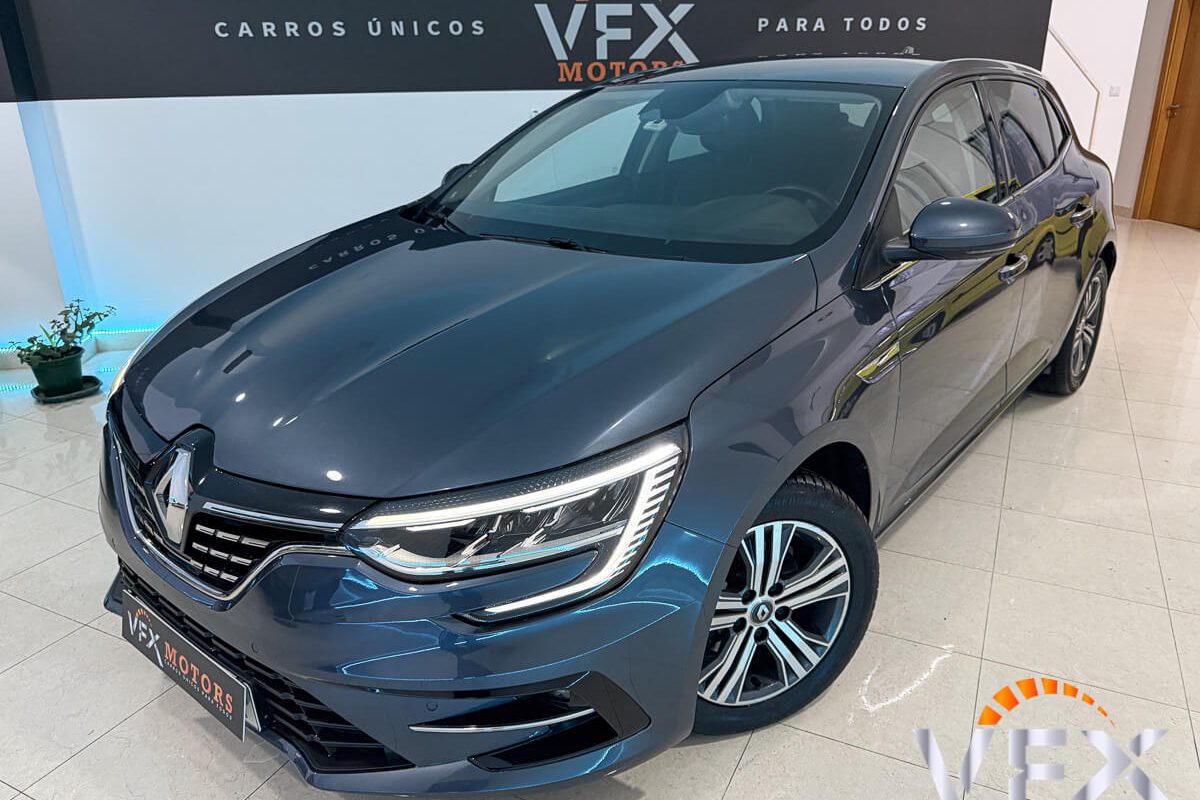 Renault Megane-12
