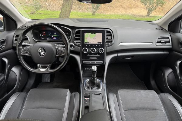Renault Megane-18