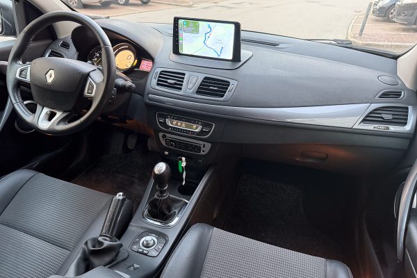 Renault Megane 27-ND-61-21