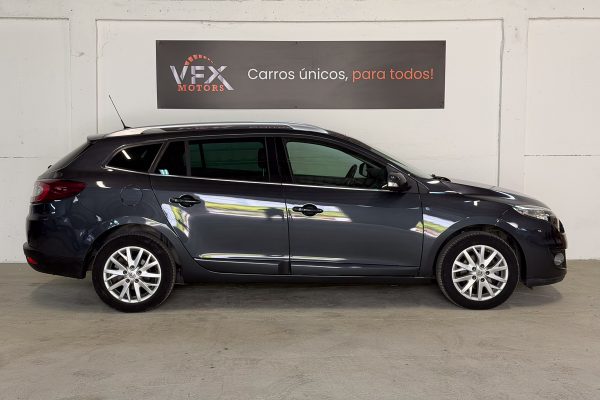 Renault Megane 27-ND-61-6