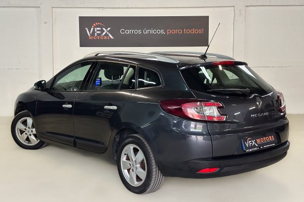 Renault Megane 32-LO-63-18