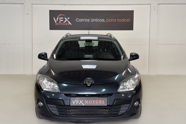 Renault Megane 32-LO-63-22