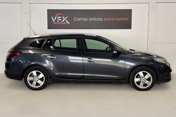 Renault Megane 32-LO-63-25