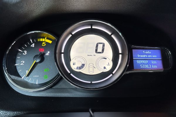 Renault Megane 32-LO-63-5