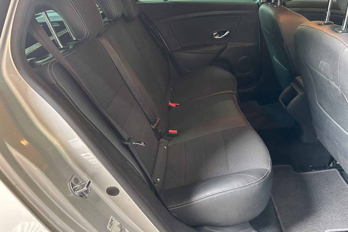 Renault Megane 35-RE-56-13