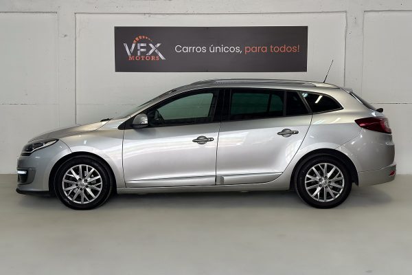 Renault Megane 35-RE-56-25