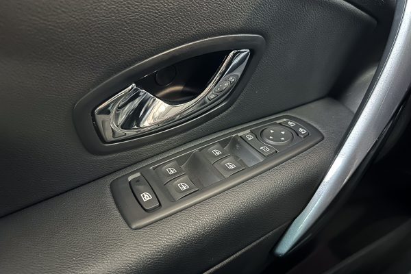 Renault Megane 35-RE-56-9