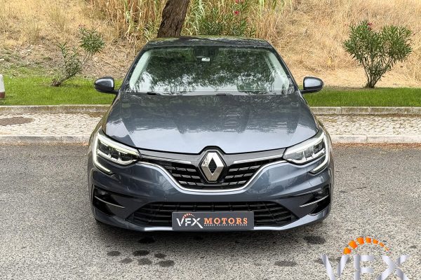 Renault Megane-7