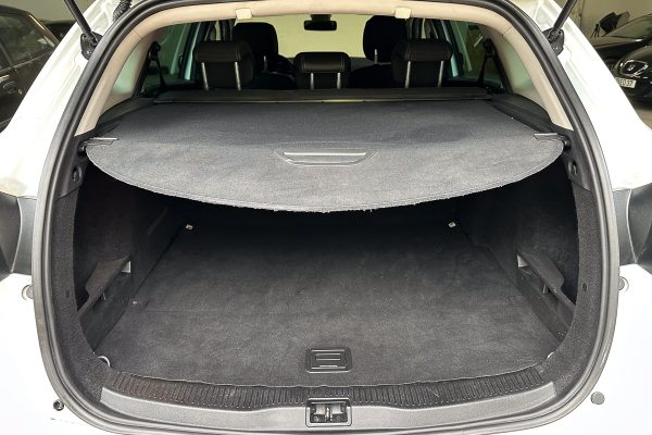 Renault Megane 70-OU-43-17