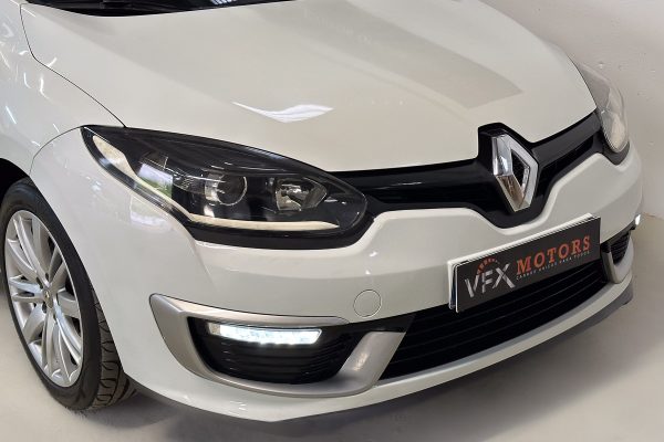 Renault Megane 70-OU-43-29