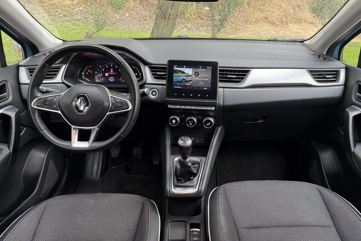 Renault captur-26