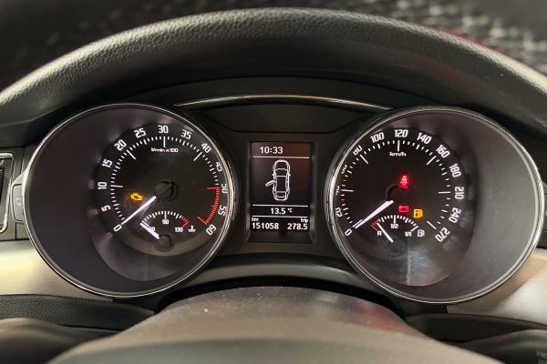 SKODA SUPERB 23-QG-02-10