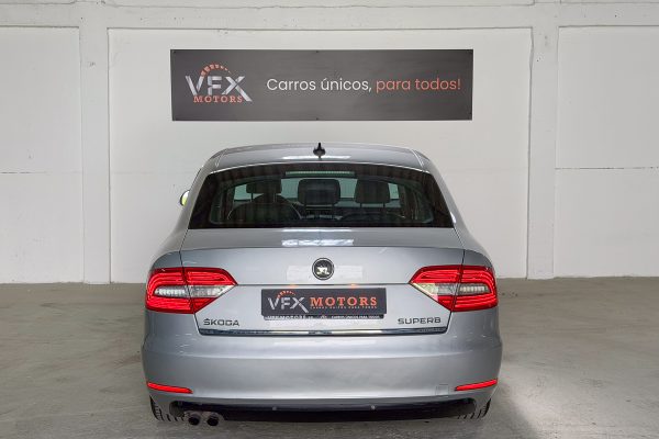 SKODA SUPERB 23-QG-02-30