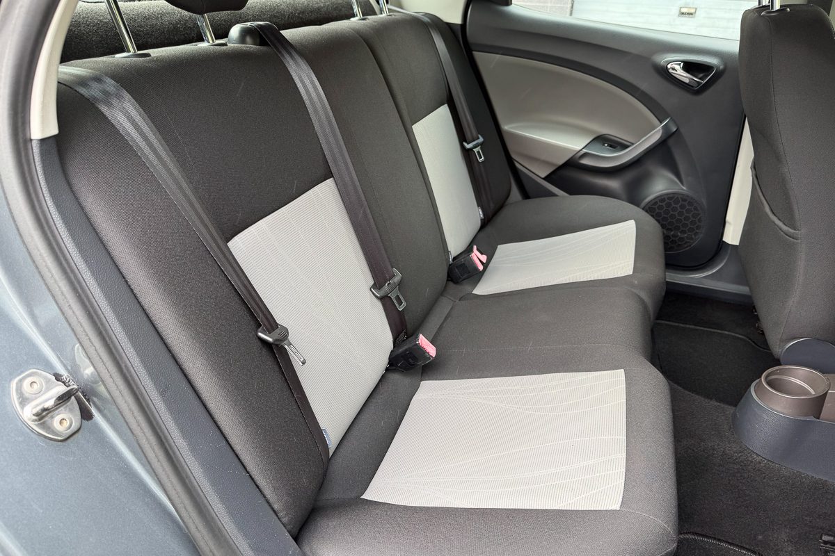 Seat Ibiza-4