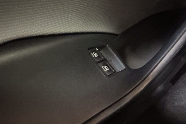 Seat Ibiza 57-HF-45-7