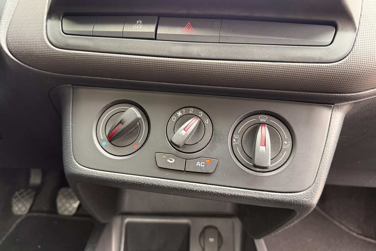 Seat Ibiza-7