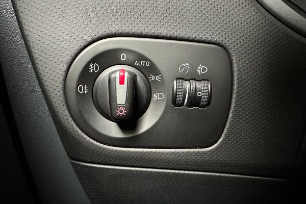 Seat Leon 17-IH-19-23