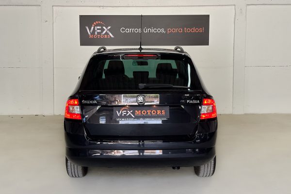 Skoda Fabia 77-RD-57-29