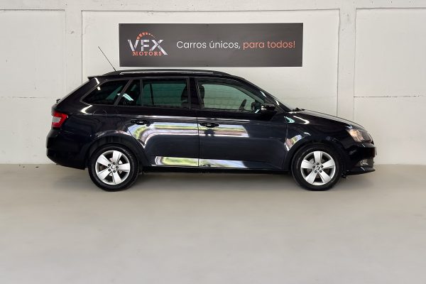 Skoda Fabia 77-RD-57-7