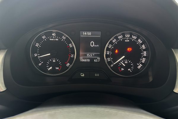 Skoda Rapid 85-PE-26-10