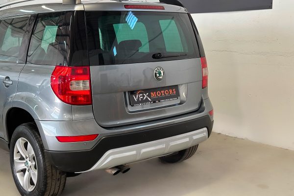 Skoda Yeti 89-JU-98-29