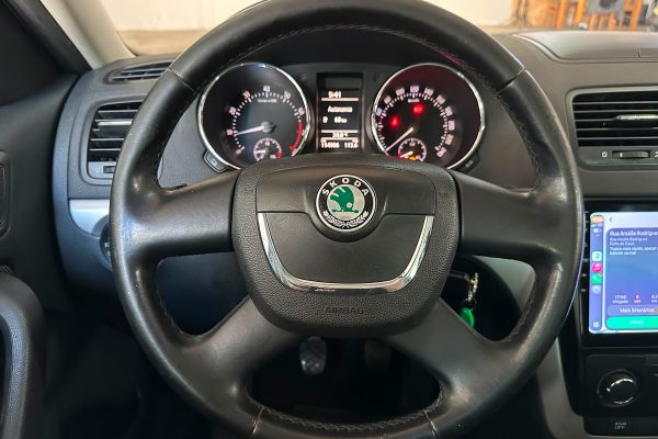Skoda Yeti 89-JU-98-5
