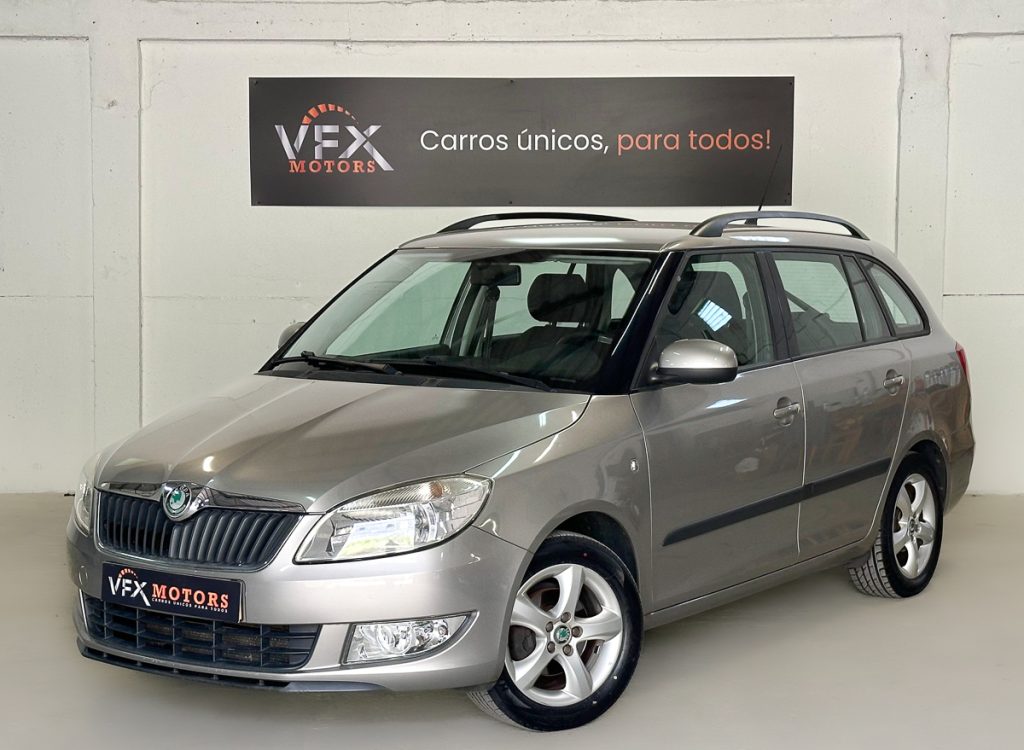 Skoda fabia 23-JJ-68-30