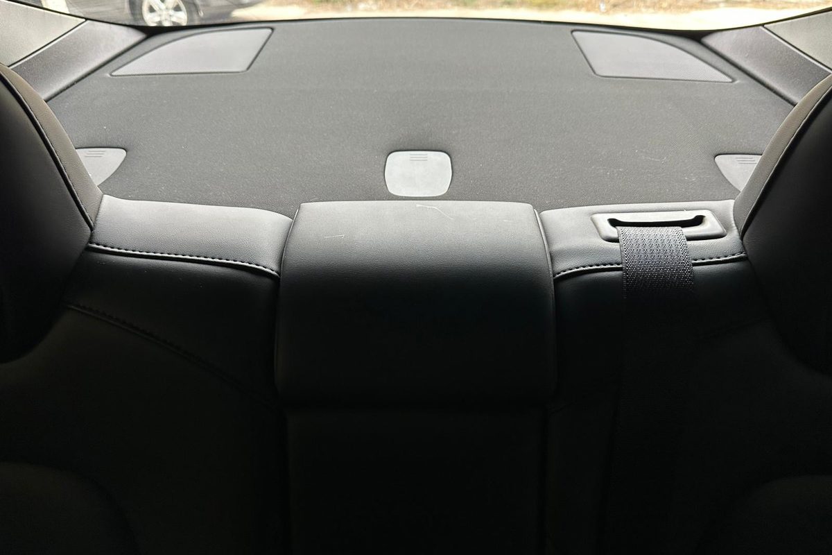TESLA MODEL 3 LONG RANGE-15