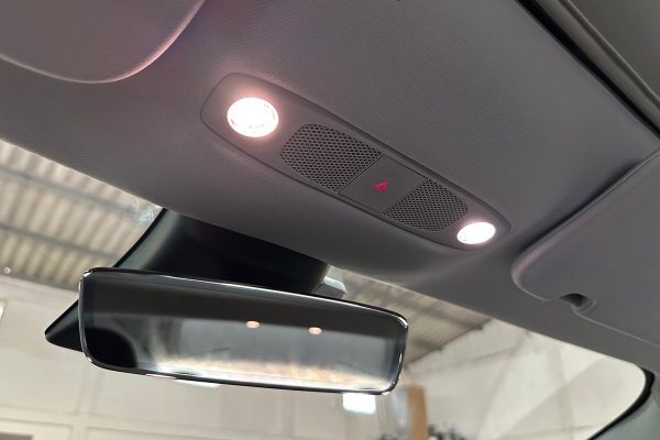 TESLA MODEL 3 LONG RANGE-24