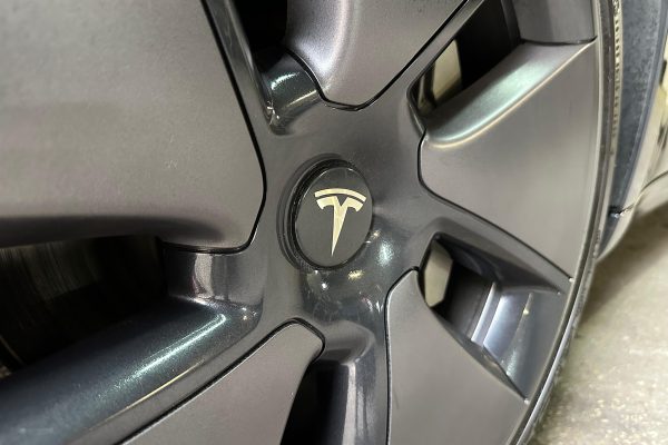 TESLA MODEL 3 LONG RANGE-35