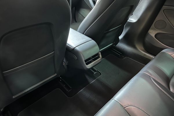 TESLA MODEL 3 LONG RANGE-45