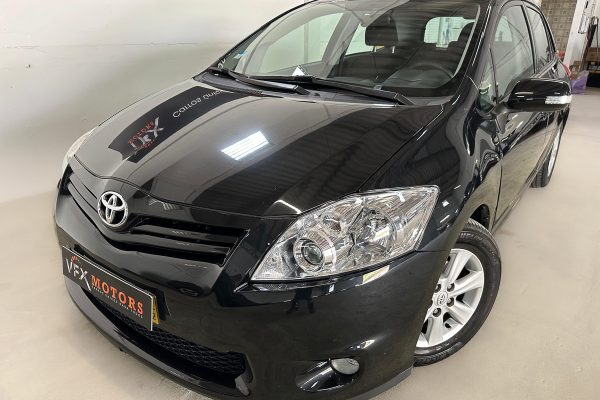 Toyota Auris 02-MP-00-11