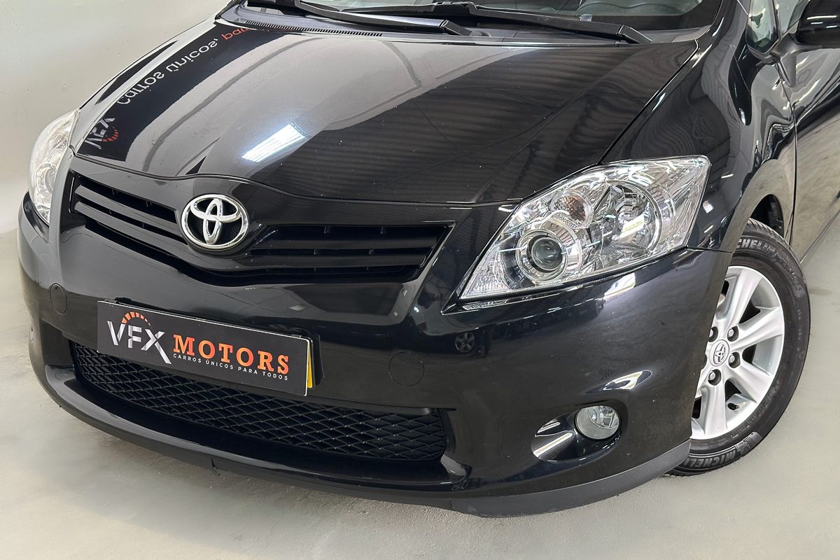 Toyota Auris 02-MP-00-12